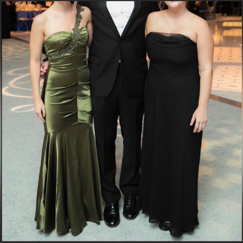 Cache formal dress